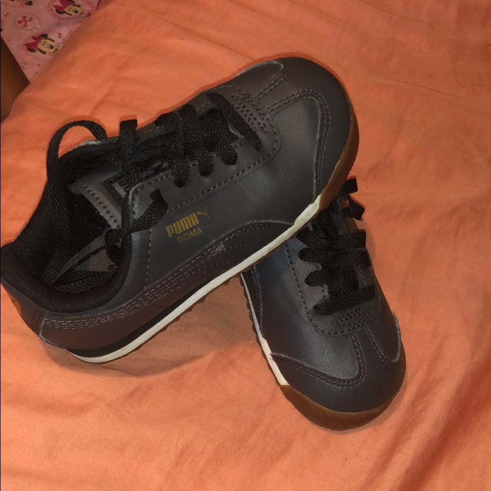 Shoes - Picture 3 of 3
